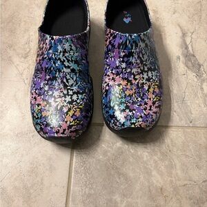 Anywhere Brand Slip-on Nursing Clogs
